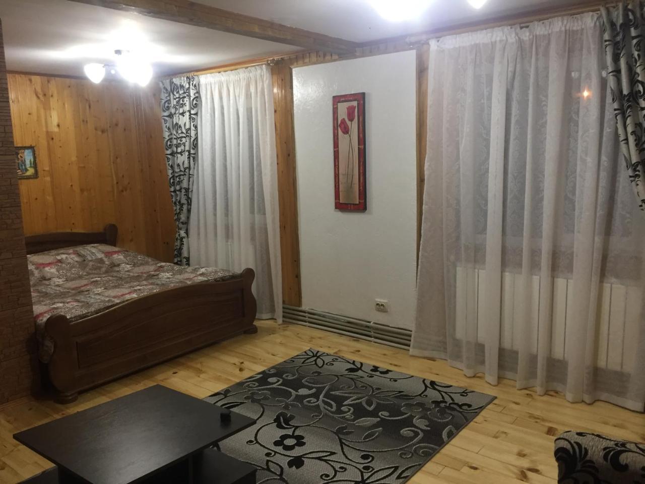 亚列姆切乌米洛纳旅馆别墅 外观 照片